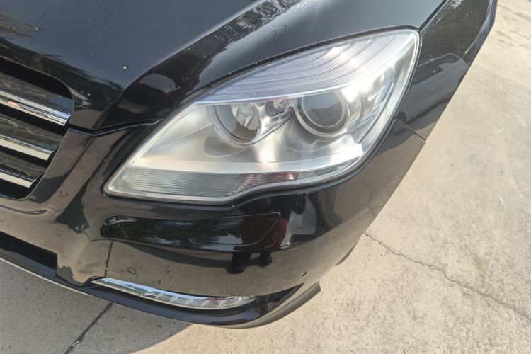 奔驰R级 2011款 R 300 L 商务型局部细节36