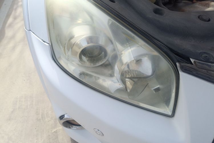 丰田 RAV4荣放 2011款 2.0L 自动豪华版车身外观6006