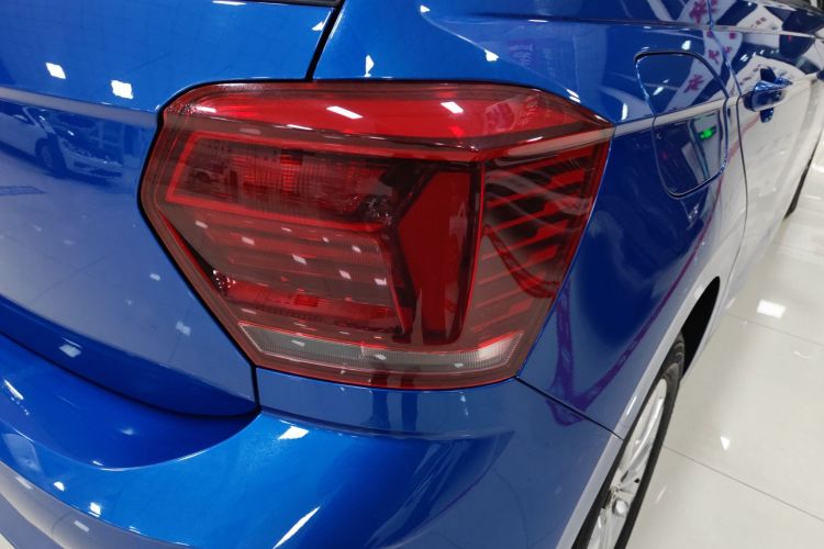 大众 Polo 2019款 Plus 1.5L 自动炫彩科技版车身外观9