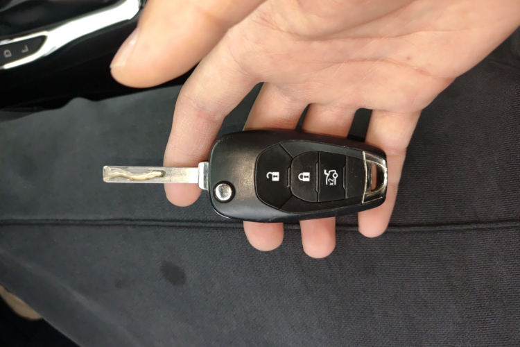 雪佛兰 科鲁兹 2017款 1.4T 双离合炫锋版中控内饰7001