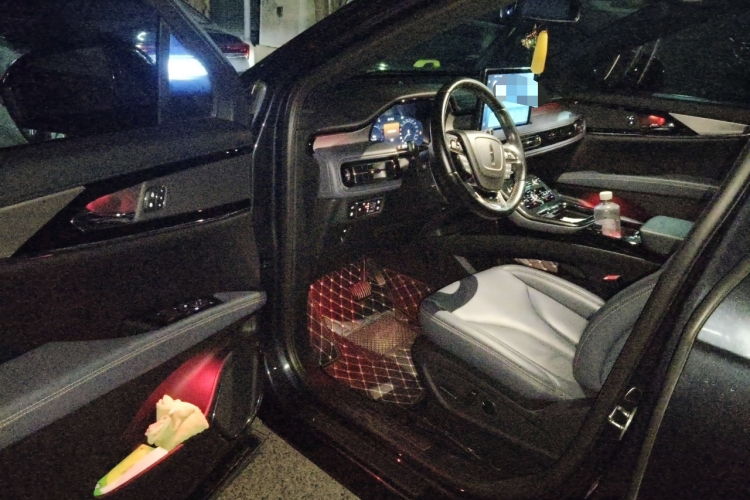 林肯 航海家 2021款 2.0T 四驱尊享版中控内饰20