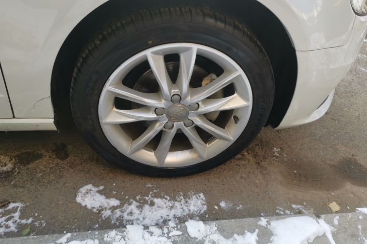 奥迪A3 2014款 Sportback 35 TFSI 自动舒适型车身外观6007