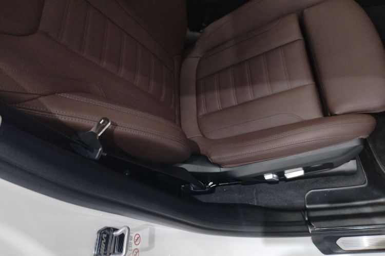 宝马X3 2021款 改款 xDrive28i M运动套装局部细节41