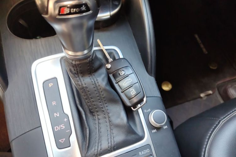 奥迪A3 2014款 Sportback 35 TFSI 自动时尚型中控内饰11