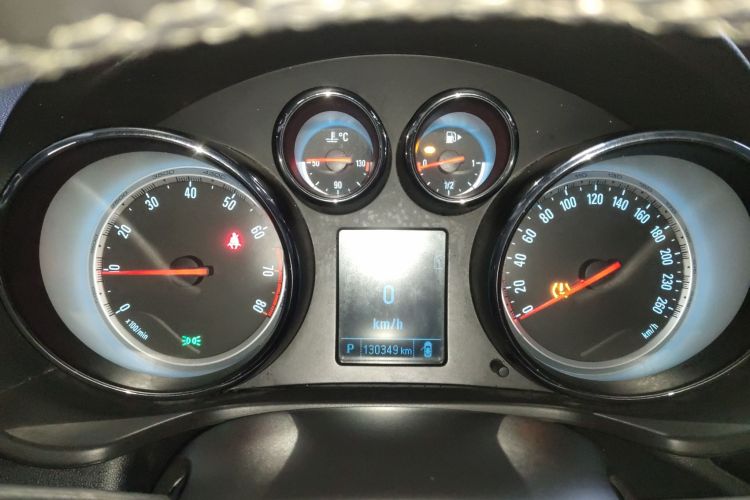 别克 君威 2014款 1.6T 时尚技术型局部细节14