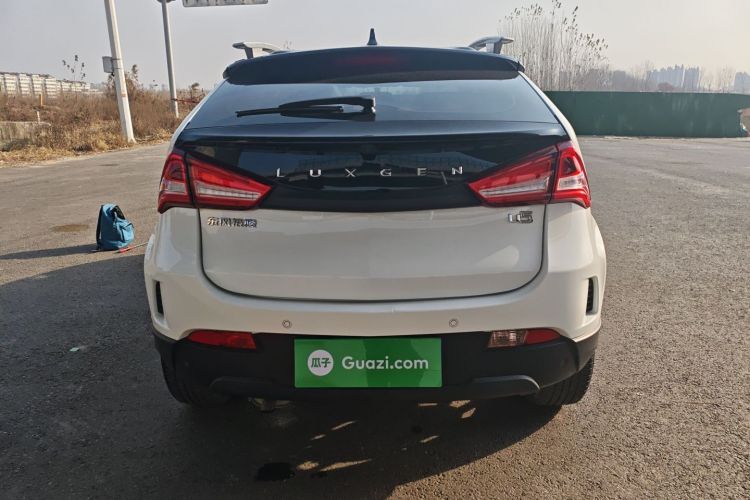 纳智捷 U5 SUV 2017款 1.6L CVT爵士版车身外观6