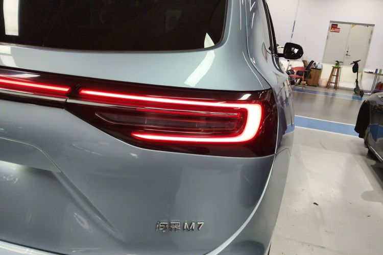 鸿蒙智行 问界M7 2024款 1.5T 后驱Plus版 5座车身外观6006