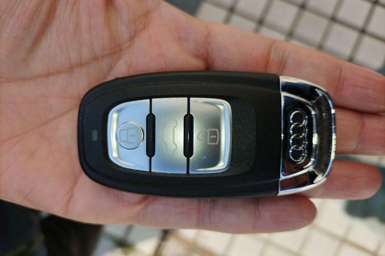 奥迪Q5 2017款 40 TFSI 舒适型中控内饰11