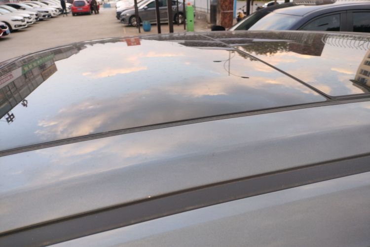 长安UNI-K 2023款 2.0T 两驱悦享型局部细节57