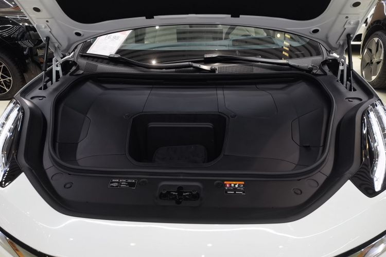 极氪001 2023款 WE版 86kWh机舱底盘24