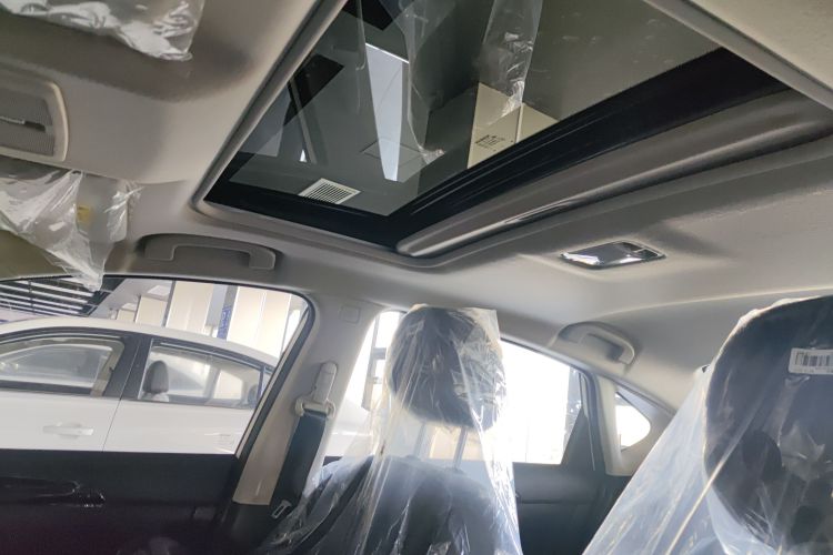 日产 轩逸 2024款 改款三 经典 1.6XE CVT舒适版中控内饰22