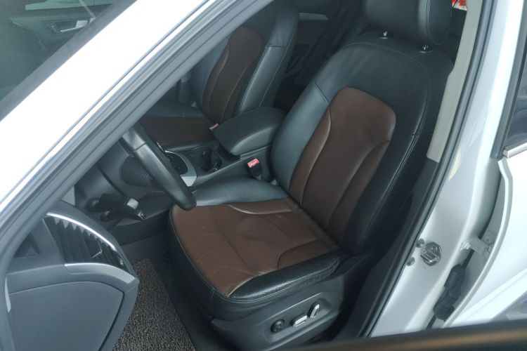 奥迪Q5 2016款 40 TFSI 技术型局部细节19