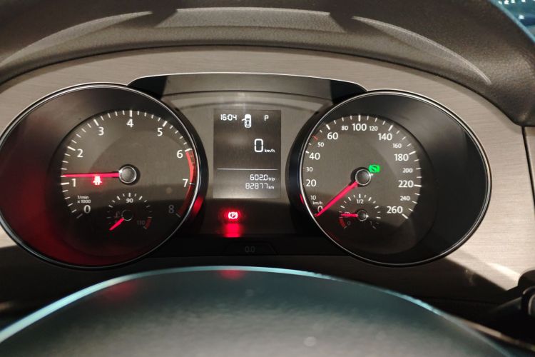 大众 高尔夫·嘉旅 2018款 1.6L 自动舒适型中控内饰14