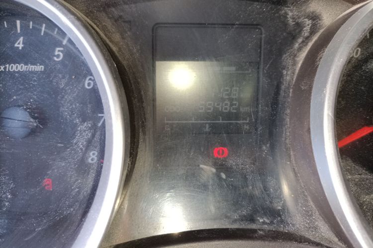 五菱汽车 五菱宏光 2019款 1.5L S舒适型国VI LAR中控内饰15