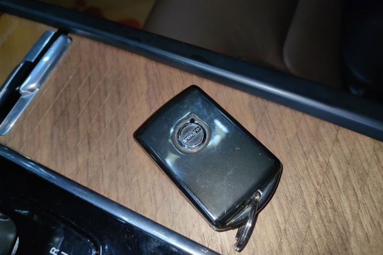 沃尔沃S90 2023款 B5 智逸豪华版中控内饰11