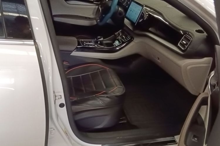 比亚迪 秦PLUS 2024款 荣耀版 EV 510KM领先型局部细节41