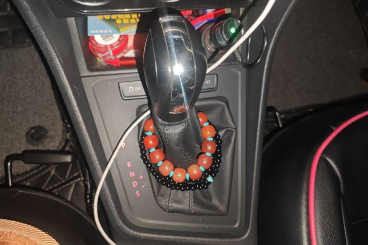 大众 朗逸 2017款 1.6L 自动风尚版中控内饰18