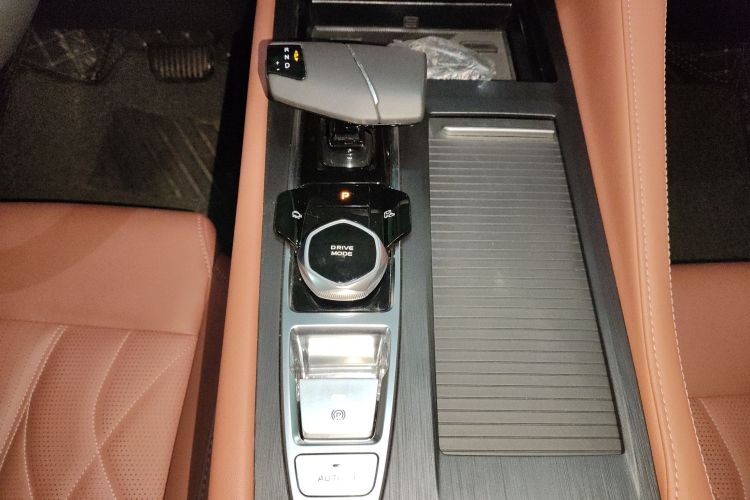 长安CS75 PLUS 2024款 第三代 冠军版 2.0T 智驾劲擎型局部细节18