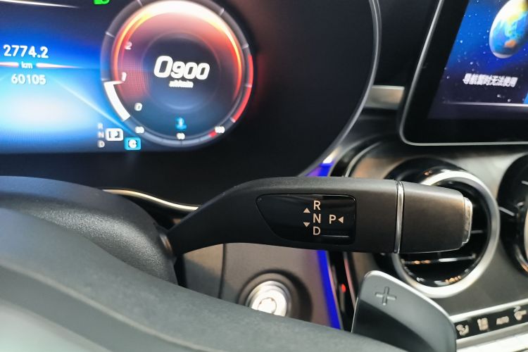 奔驰C级 2021款 C 200 L 时尚型运动版中控内饰18