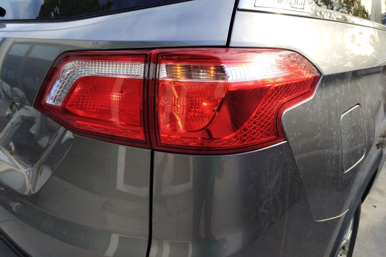 五菱汽车 五菱宏光S3 2018款 1.5T 手动豪华型 国V车身外观6006