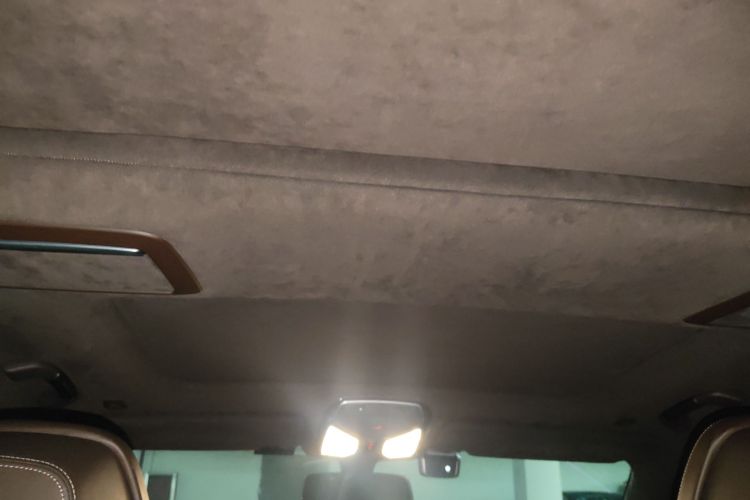 宝马7系 2017款 740Li xDrive 豪华型局部细节22