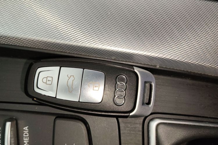 奥迪A5 2017款 Sportback 40 TFSI 时尚型中控内饰11