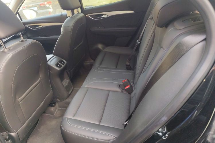 别克 昂科威 2025款 25T 进享白金版中控内饰21