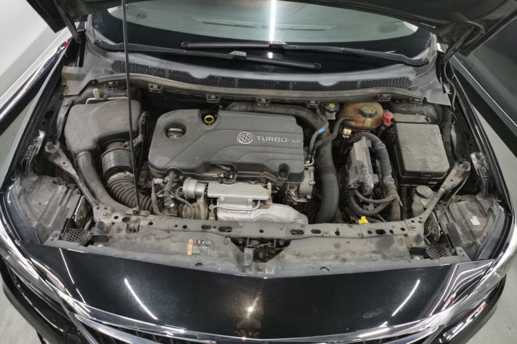 别克 威朗 2018款 三厢 20T 双离合领先型局部细节24