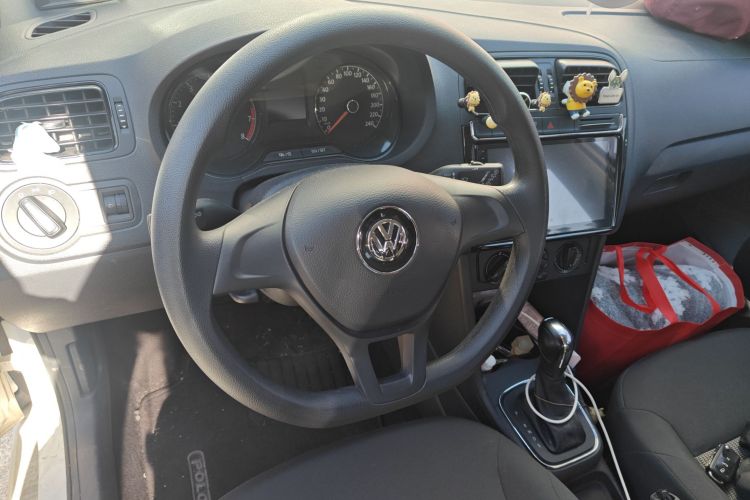 大众 Polo 2016款 1.4L 自动风尚型局部细节13