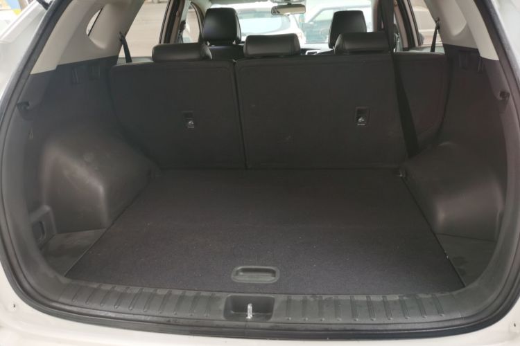 现代 途胜 2015款 1.6T 双离合两驱智能型机舱底盘23