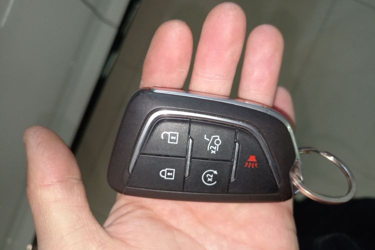 凯迪拉克CT5 2020款 28T 时尚运动型中控内饰7001