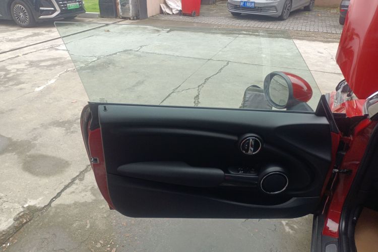 MINI 2016款 1.2T ONE 先锋派中控内饰7007