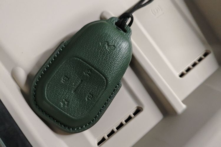 乐道L90 2025款 Ultra 六座版中控内饰11