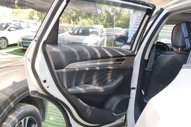 哈弗F7 2020款 1.5T 两驱i型中控内饰7008