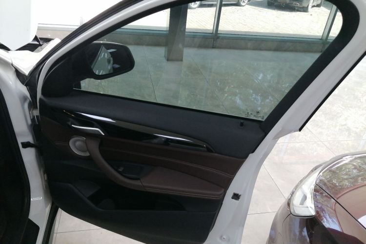 宝马X1 2022款 sDrive25Li 领先型中控内饰7005