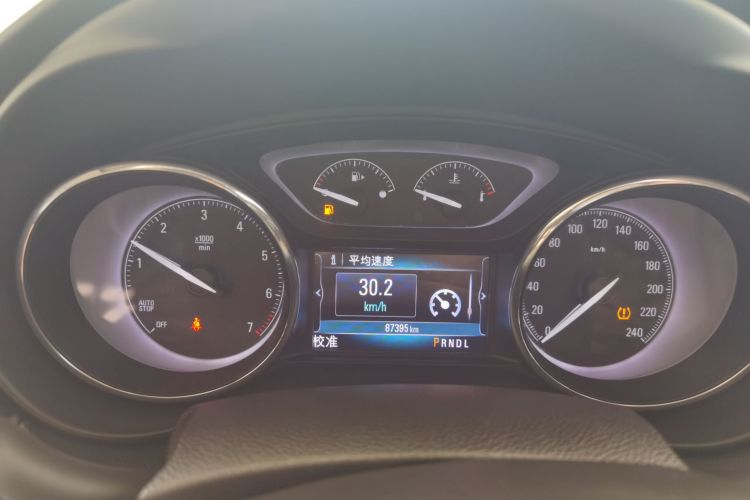 别克 昂科威 2018款 28T 四驱精英型中控内饰14