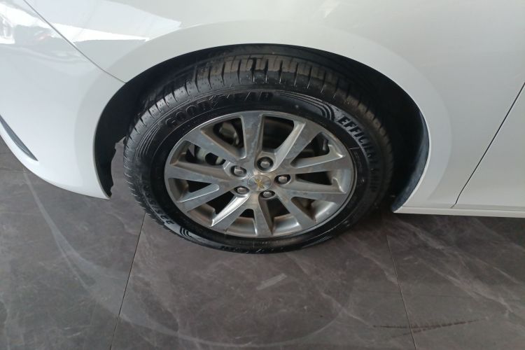 雪佛兰 迈锐宝 2018款 530T 自动豪华版车身外观6007