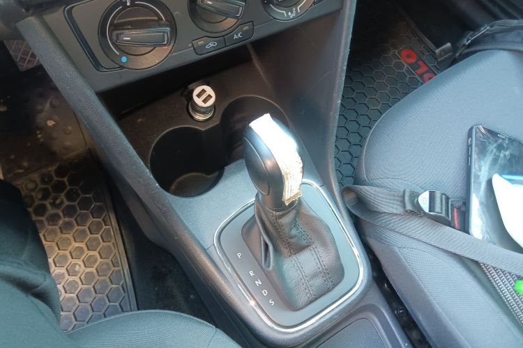 大众 Polo 2018款 1.5L 自动安驾型中控内饰18