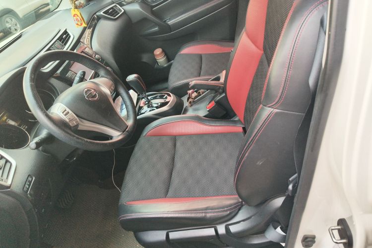 日产 逍客 2017款 2.0L CVT智享版 国V中控内饰19