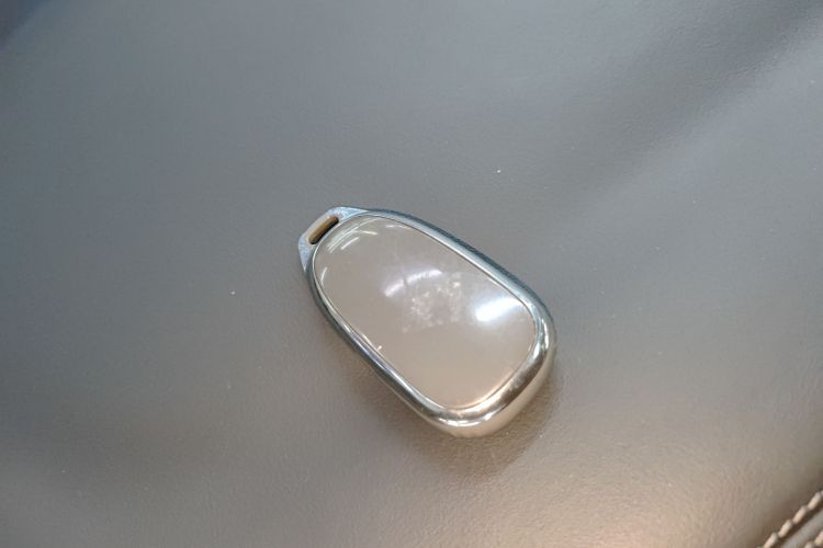 理想汽车 理想ONE 2021款 增程6座版中控内饰11