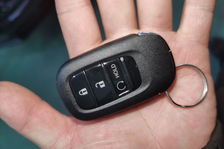 本田CR-V 2024款 240TURBO 两驱锋尚版 5座中控内饰11