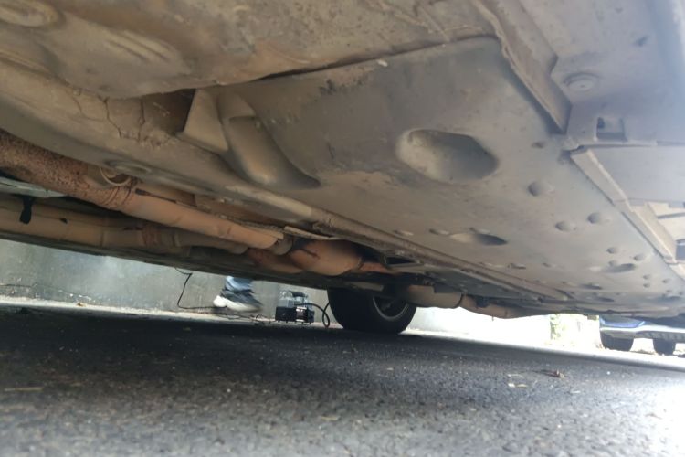 丰田 锐志 2010款 2.5S 风尚菁华版局部细节9004