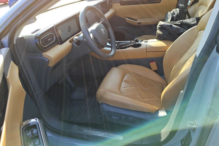 零跑汽车 零跑C01 2024款 增程 316尊享版局部细节19