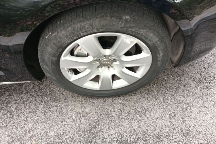 奥迪A8 2013款 A8L 45 TFSI quattro豪华型车身外观6007