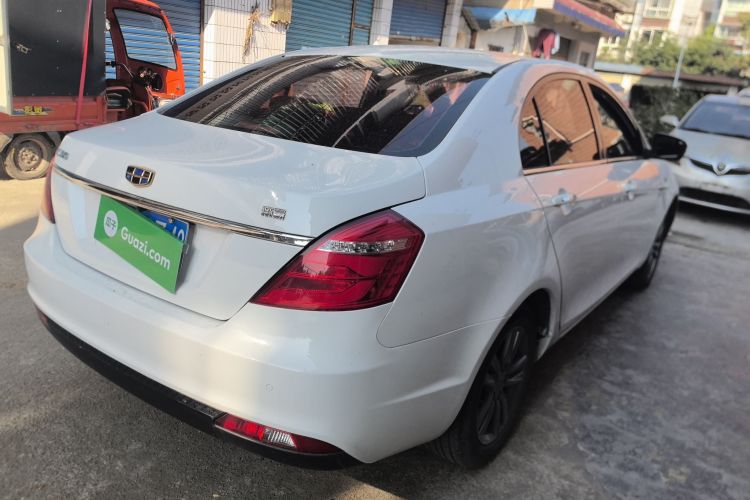 吉利汽车 帝豪 2017款 三厢百万款 1.5L 手动向上版车身外观7