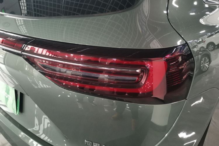 鸿蒙智行 问界M7 2022款 1.5T 后驱舒适版车身外观9