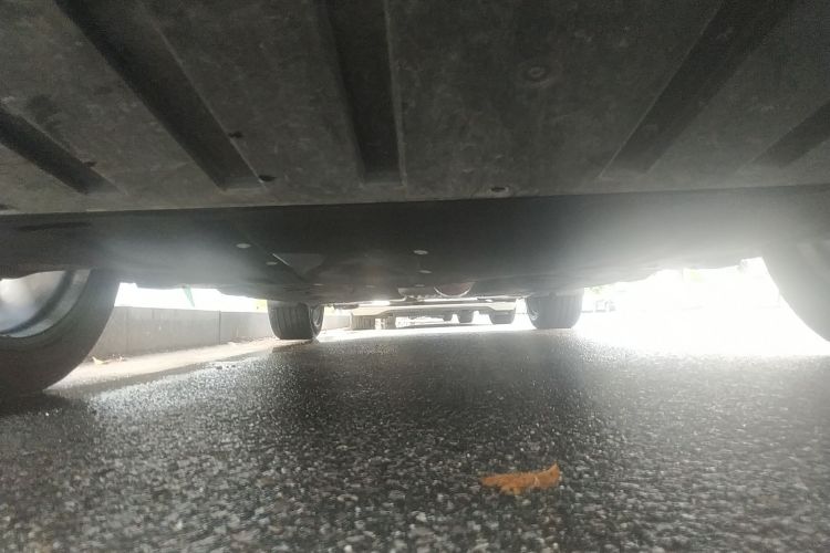 林肯 航海家 2021款 2.0T 四驱尊享版局部细节9008