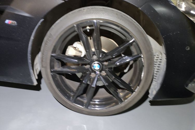 宝马Z4 2022款 sDrive 25i M运动曜夜套装车身外观10