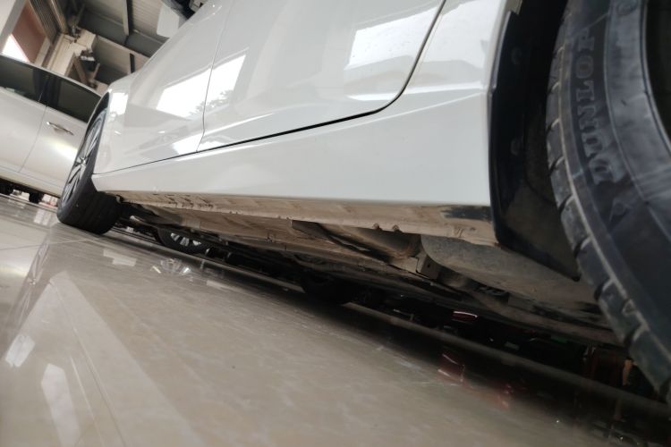 日产 天籁 2021款 2.0L XL 舒适版局部细节9002