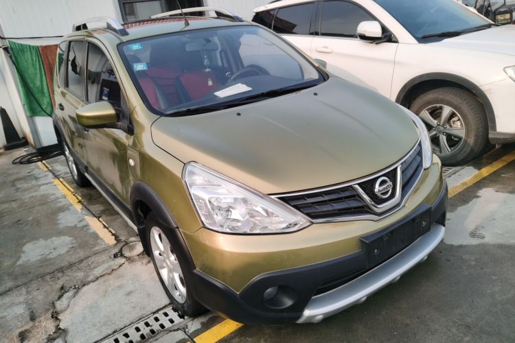 日产 骊威 2013款 劲锐 1.6XV 手动豪华版车身外观3